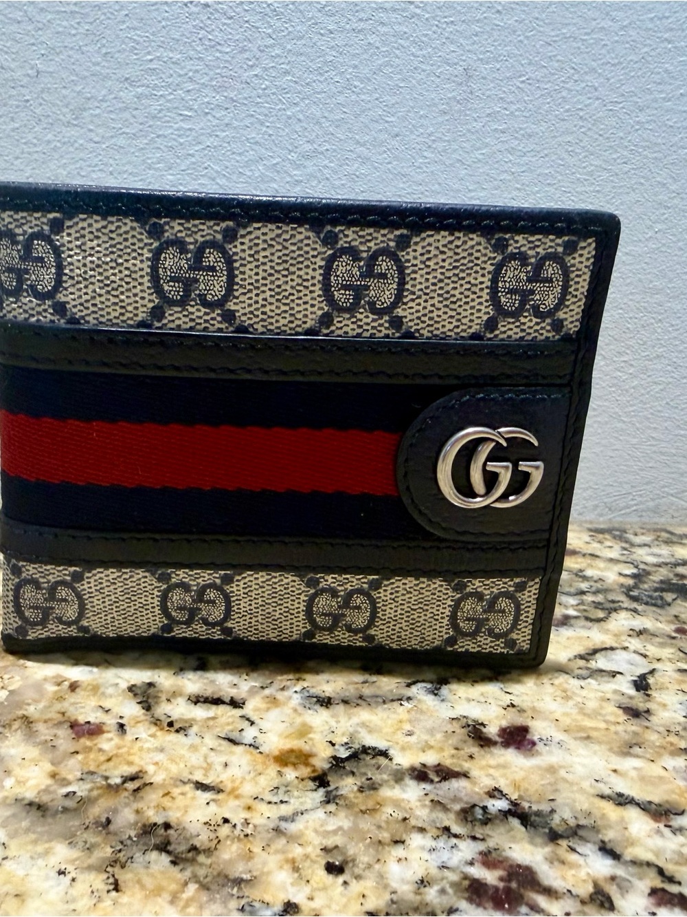 Gucci Beige GG Canvas Wallet with Navy & Red Stripe and Silver GG - Picture 2 of 6